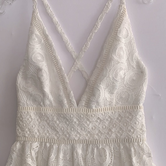 Lovers + Friends Moon Dance Dress in White Size S from REVOLVE - Picture 6 of 9